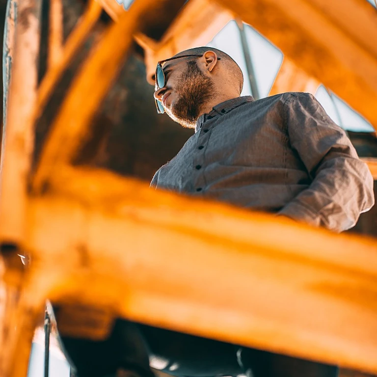 Understanding Positive Performance Indicators in Employee Experience