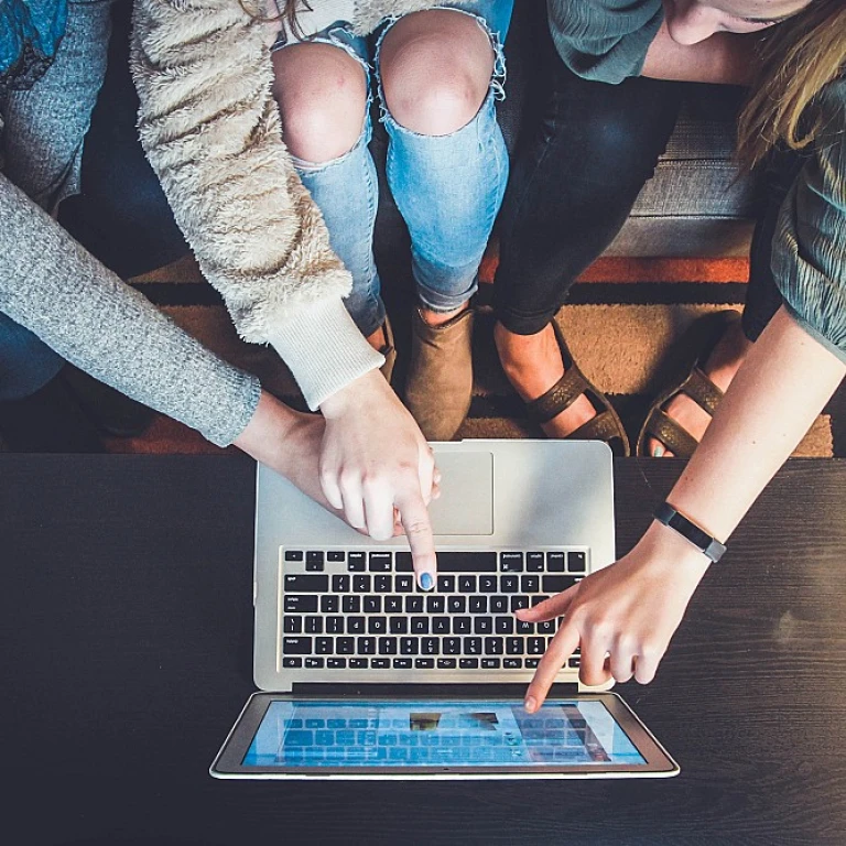 How Micromanagement Hinders Innovation and Development